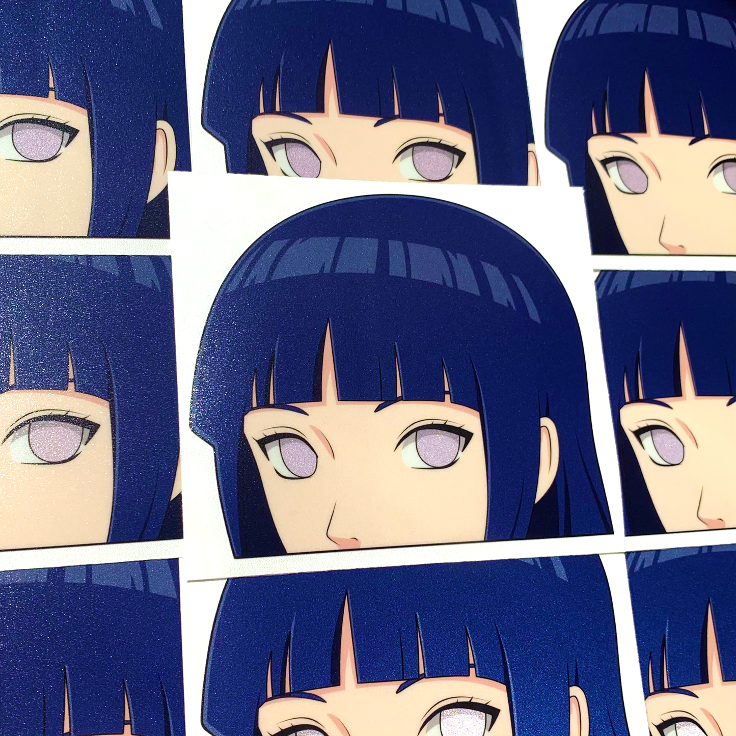 REFLECTIVE HINATA PEEKER