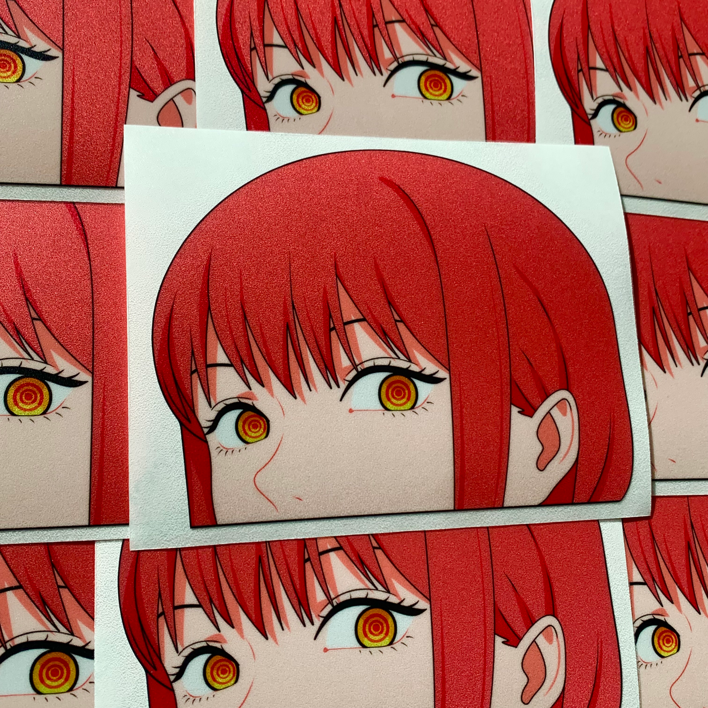 REFLECTIVE MAKIMA PEEKER