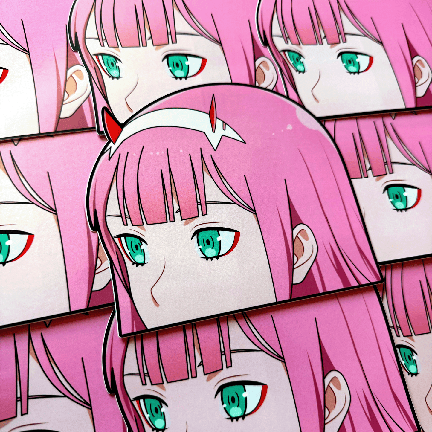 ZERO TWO PEEKER